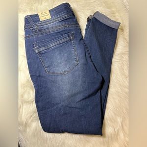 Women’s Jeans